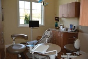 Patient exam room at Drake & Seymour Dentistry