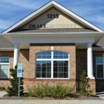 Front of Drake & Seymour Dentistry office